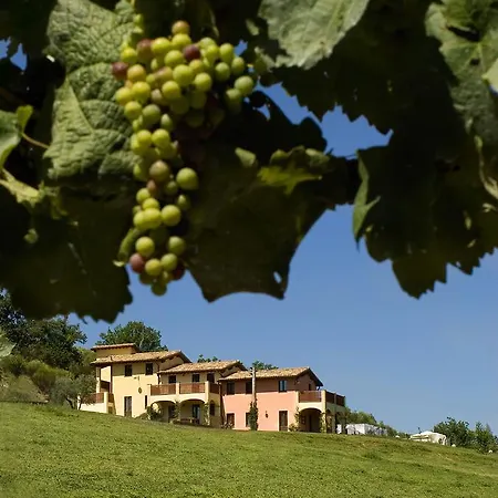 Apartahotel Borgo Le Capannelle 4*