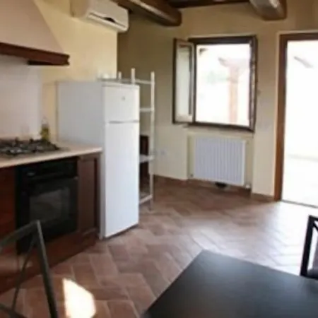 Borgo Le Capannelle Aparthotel Castel Ritaldi